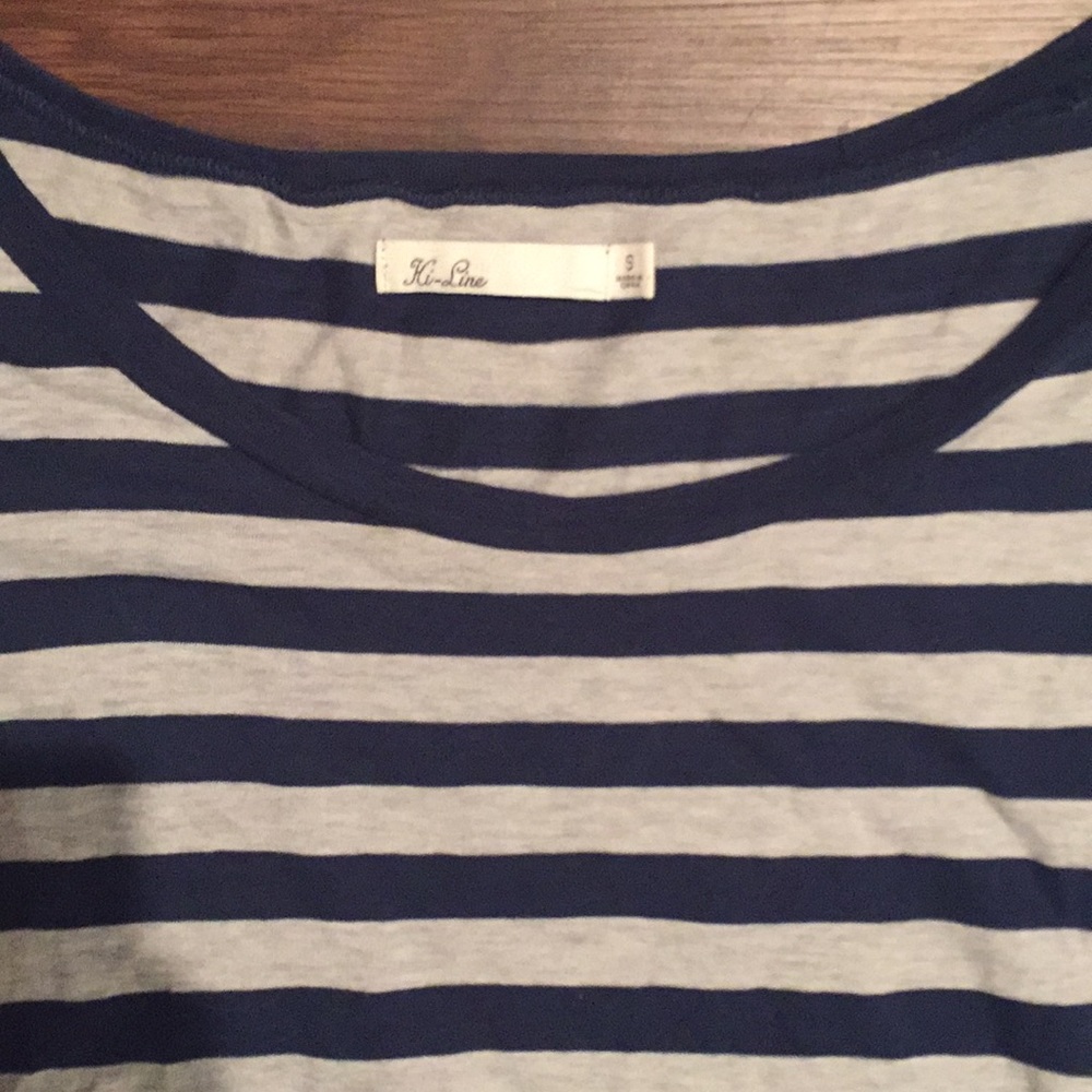 Madewell Tee - Picture 2 of 2